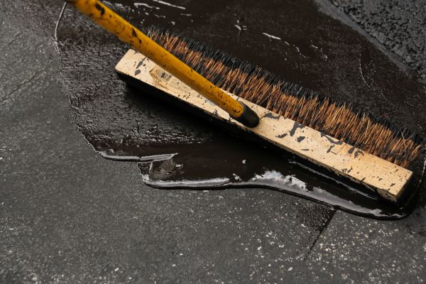 Commercial Asphalt Sealing in Vacaville