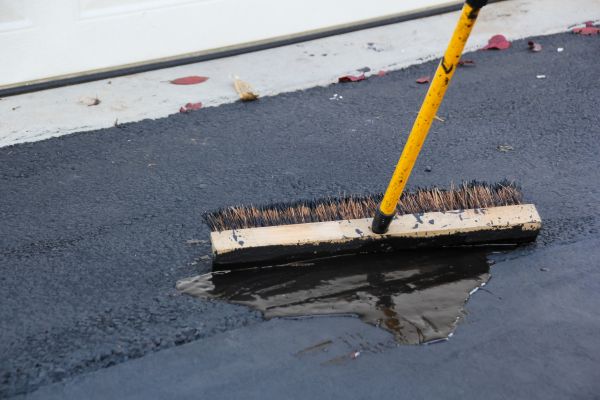 Road Sealing in Vacaville
