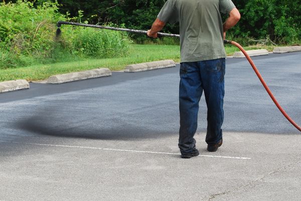 Lot Sealcoating in Vacaville